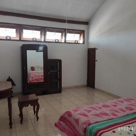 Kelana 2 Nice Homestay Семаранг Экстерьер фото